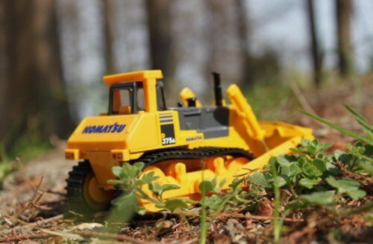 Diapet - Komatsu Bulldozer D375A – Baby Harbour