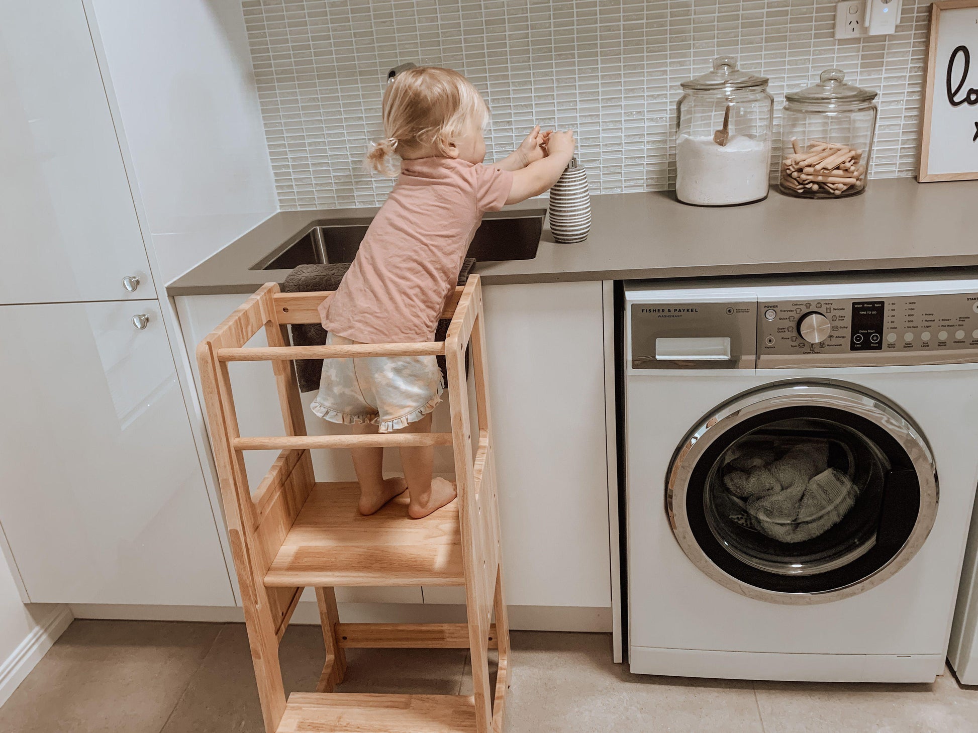 My Duckling LOLA Deluxe Solid Wood Adjustable Learning Tower - Baby Harbour